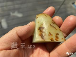 几百万都不卖,最接近黄玉的和田玉,竟然是它!