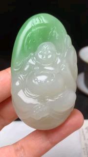 和田玉老料带翠挂件 弥勒佛 天然带翠 翠色明艳 晴水底色