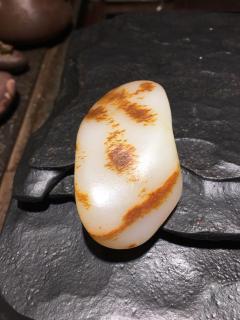 和田玉籽料真假皮色